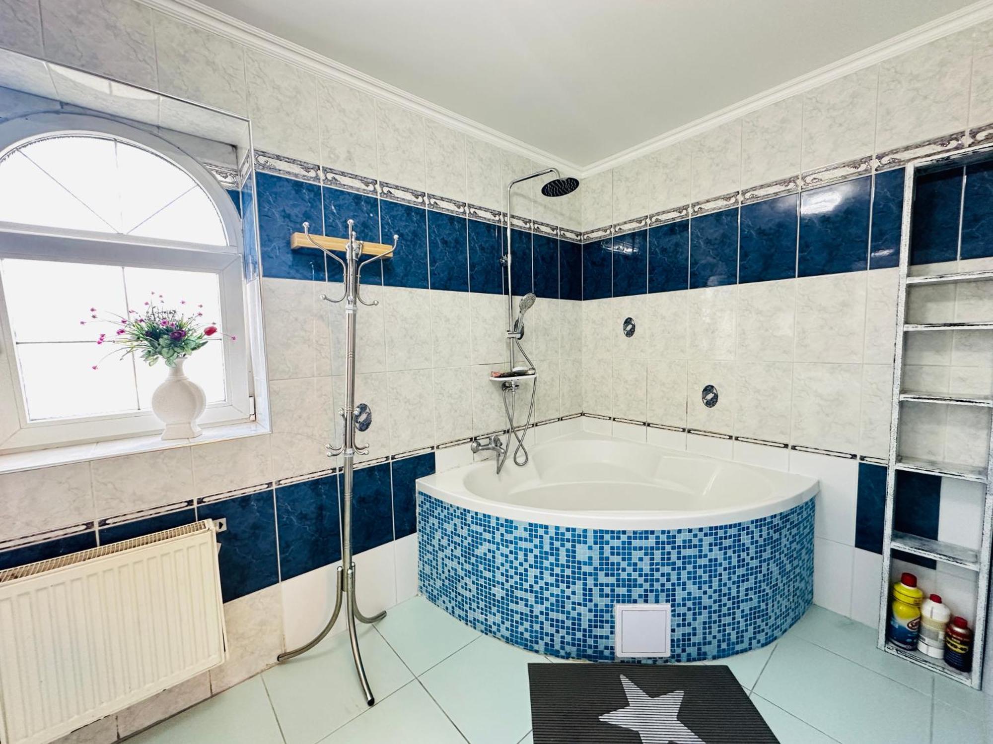טפליצה Kael Apartment מראה חיצוני תמונה